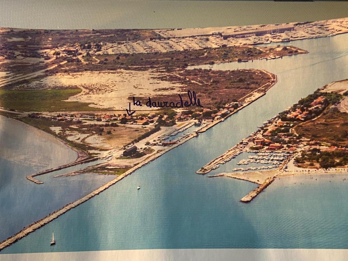 Villa La Dauradelle à Port-Saint-Louis-du-Rhône Extérieur photo